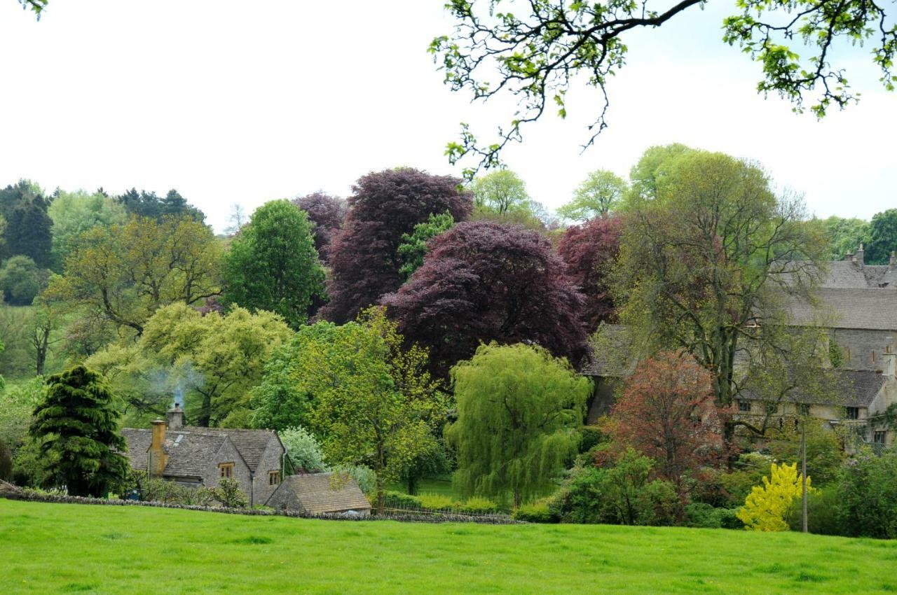 Campion Glamping Pod Hotel Cheltenham Exterior foto